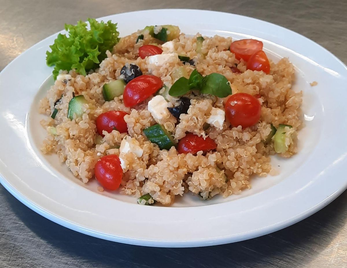 Quinoa po řecku